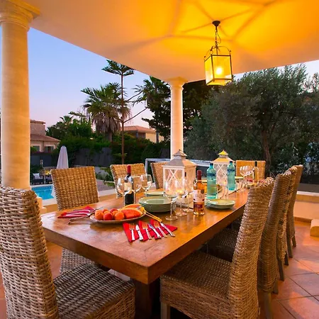 Oliveres By Vintage Travel *