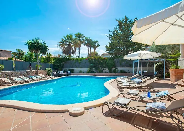 Villa Oliveres By Vintage Travel *