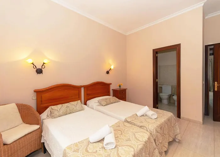 Oliveres By Vintage Travel * Port de Pollença