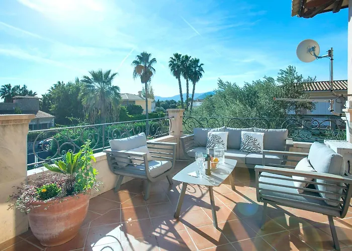 Villa Oliveres By Vintage Travel *