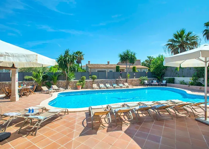 Oliveres By Vintage Travel Villa *