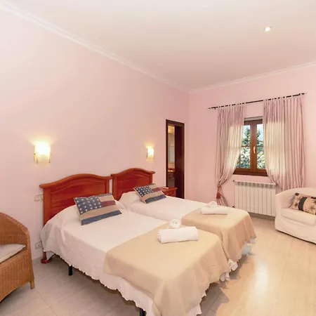 Villa Oliveres By Vintage Travel