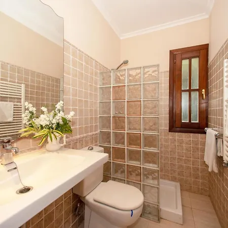 Villa Oliveres By Vintage Travel *