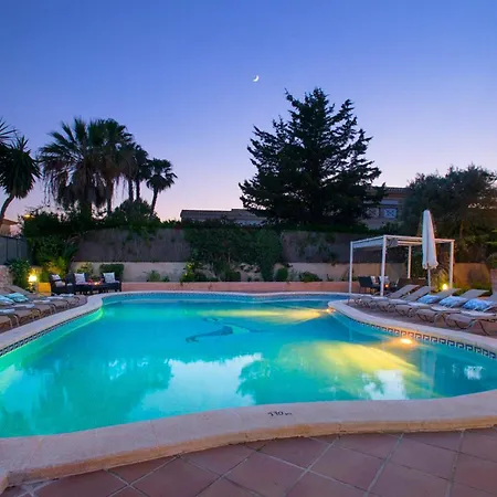 Villa Oliveres By Vintage Travel